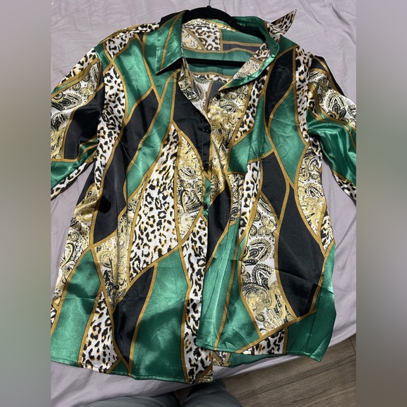 Shein and Suzy Shier tops for sale - Picture 4 of 9